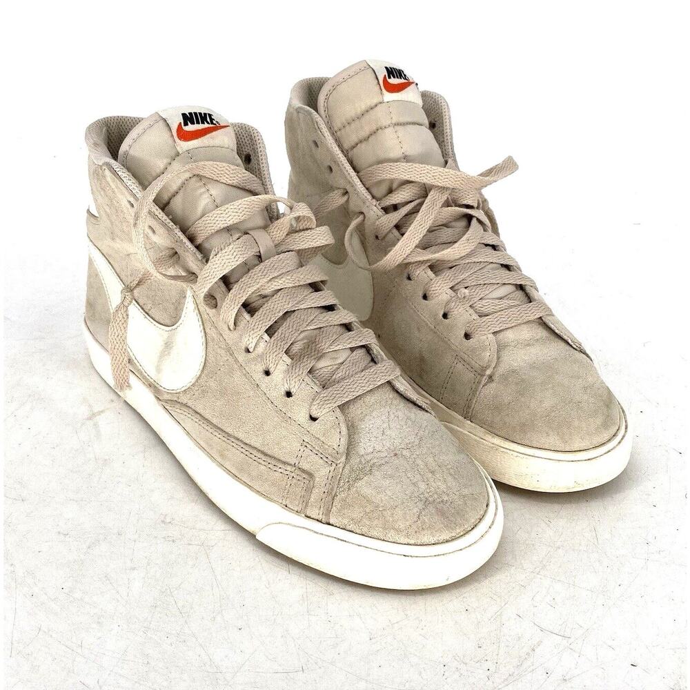 Nike Women's High-Top Sneakers Beige White
